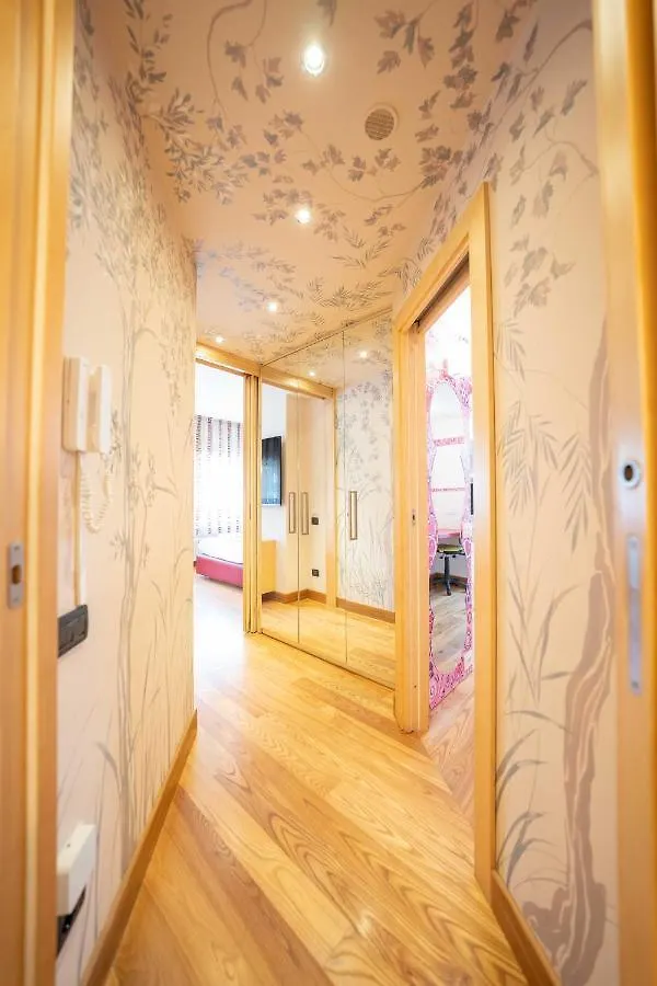 The Only One In Naples By Dimorra Apartamento